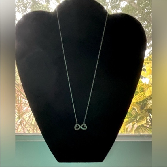 Tiffany & Co Sterling Silver .925  Loving Heart Infinity Pendant Necklace 18.75" - Picture 1 of 3